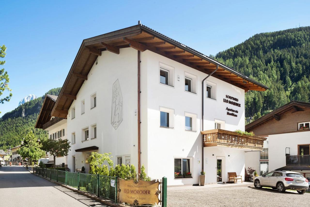 Apartments Montblanc Sella Ортизеи Экстерьер фото